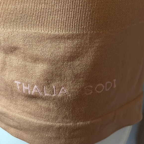 NWT *THALIA SODI* 2 Way Shaping Waist Control Tank Nude Color Tank Top Sz L - Picture 5 of 10
